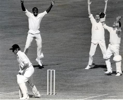 Cricket Archives .